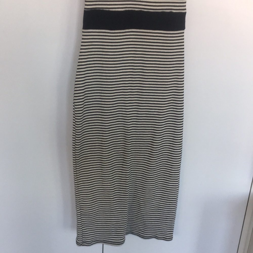 One❤️Clothing Los Angeles Striped Tank Fitted Midi Cut Out Dress - Picture 11 of 17